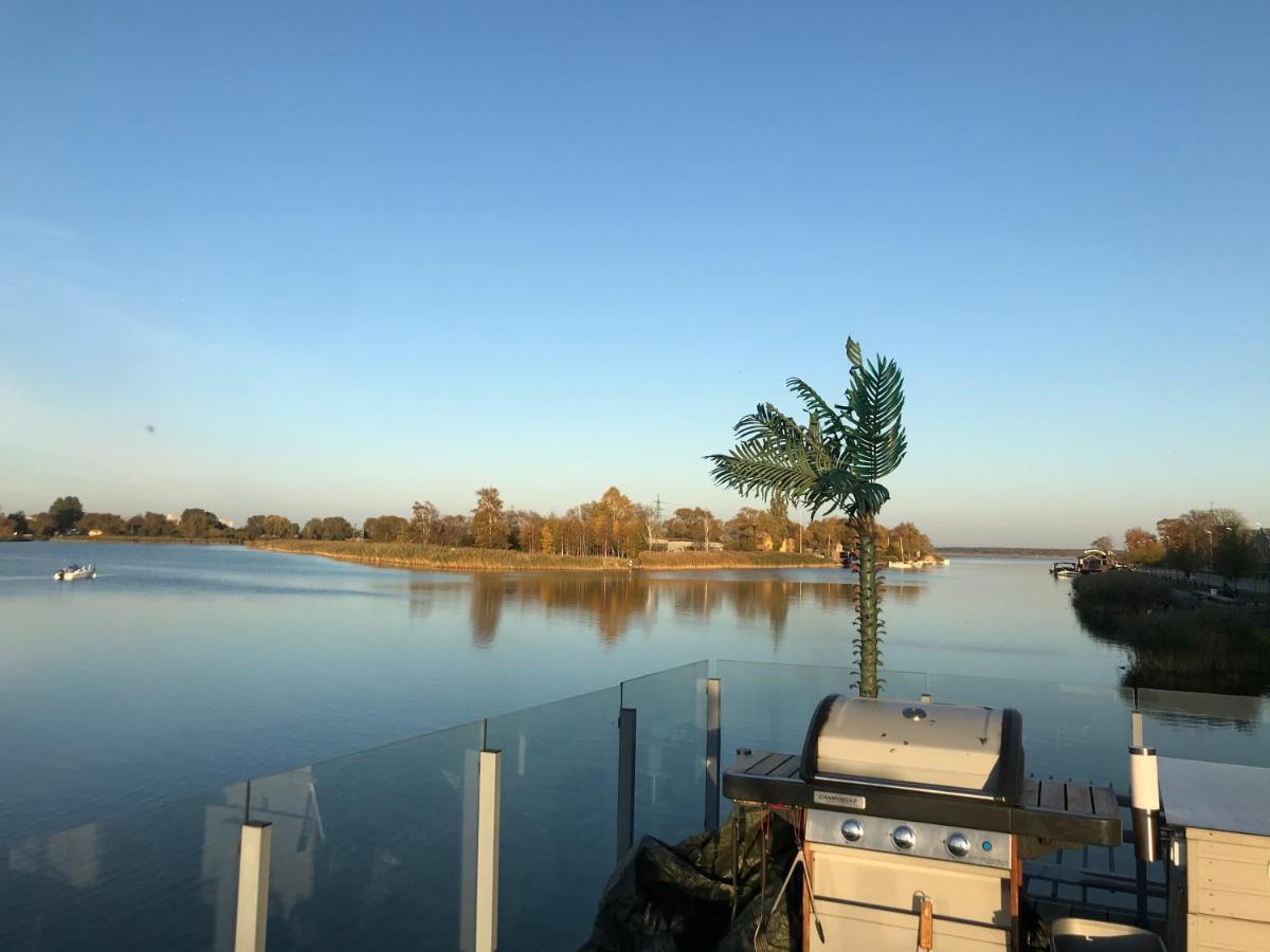 Houseboat On The Water Hotel Liepāja Екстериор снимка